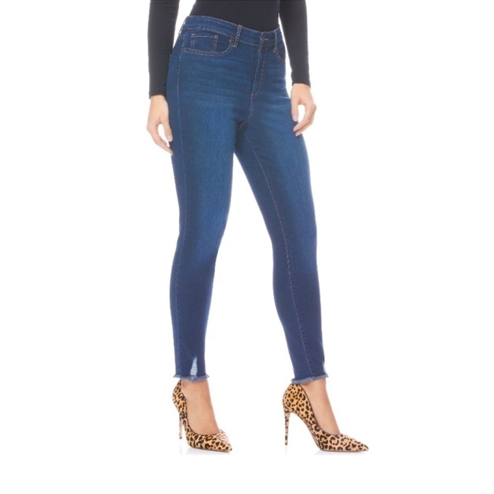 NWT Sophia Vergara Rosa Curvy High Rise Skinny Jeans Dark Blue Wash Size 2